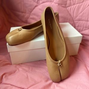 Maison Margiela Nude Tabi Ballet Flats